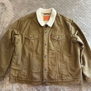 Levi's Men's Sherpa-Lined Jacket - Khaki